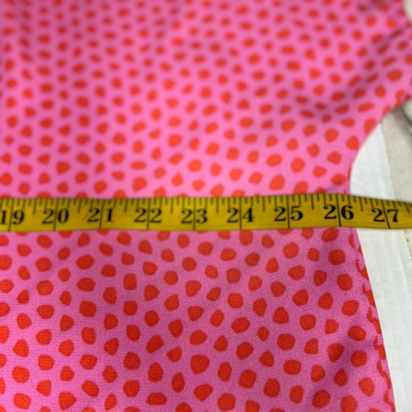 Michelle McDowell v neck xl - Picture 7 of 7